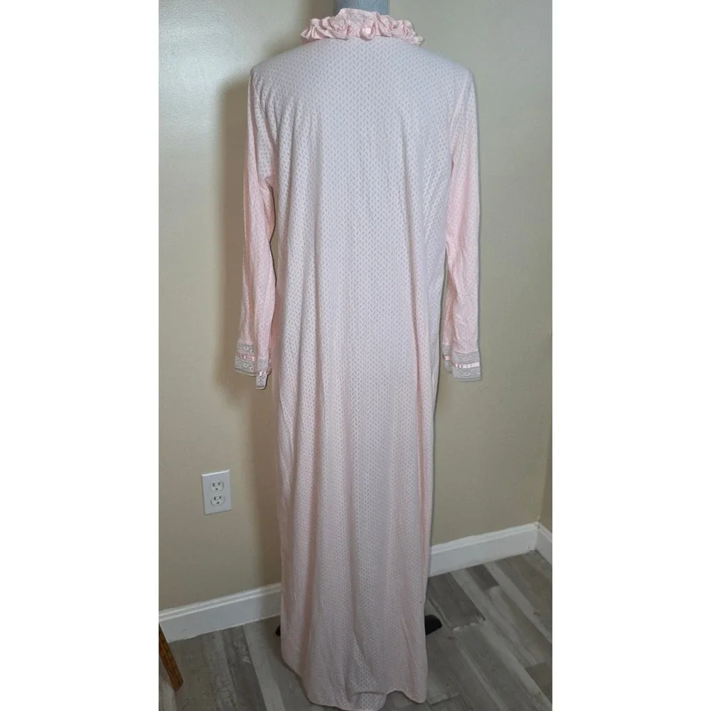 Vintage Pink Pointelle Nightgown Lace Ruffle V-Neck Long Sleeve Coquette